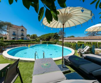 Appartement de vacances Vias Gite avec pool